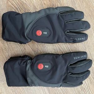 Men’s SealSkinz Heated “Cycle” Gloves - size Medium - Excellent Used Condition